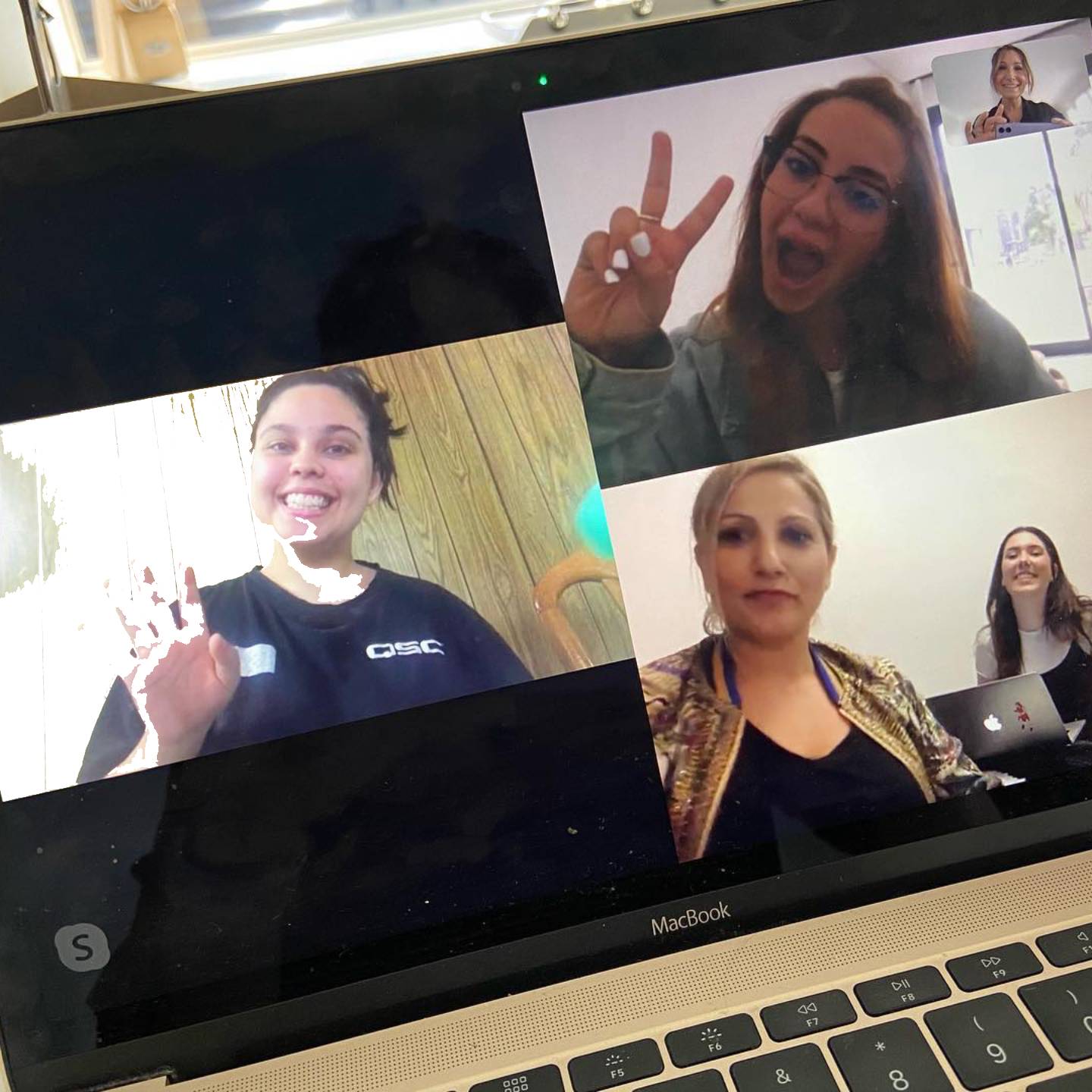 VOCAL ENSEMBLE CLASSES ONLINE